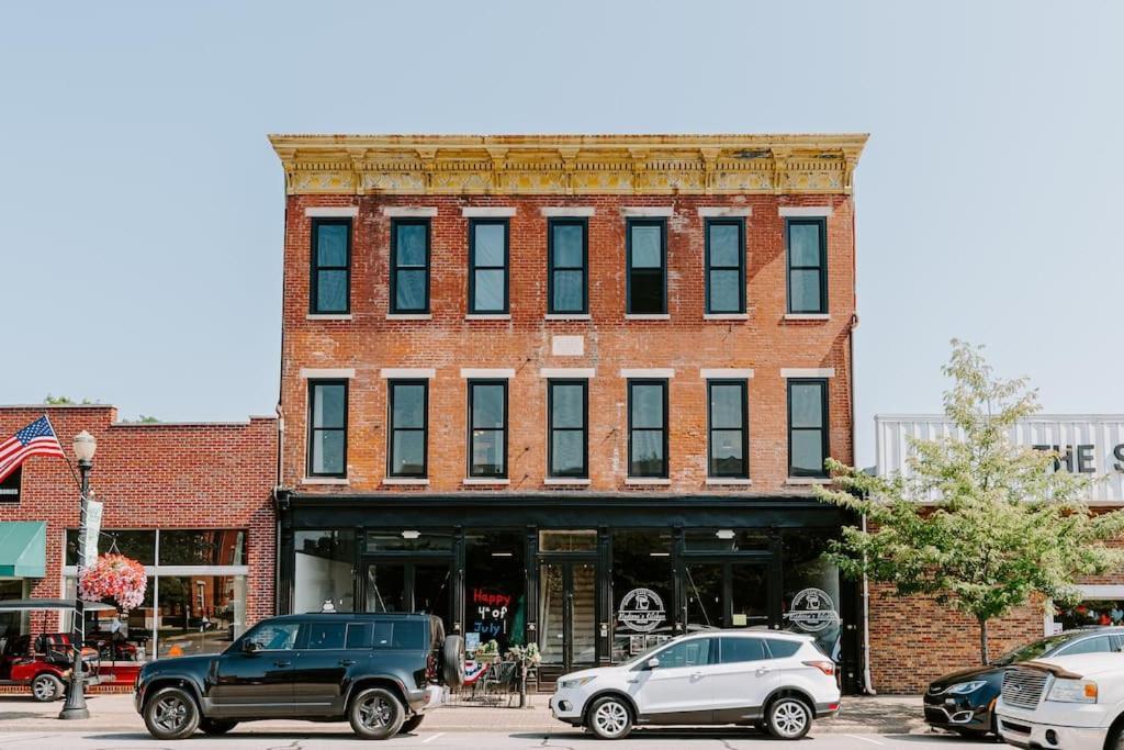 East Main Lofts - Farmhouse 204 Madison Kültér fotó